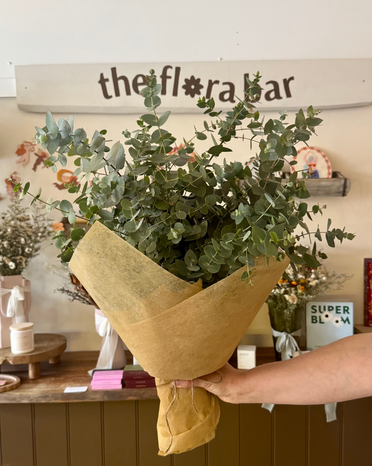 The Flora Bar Market Bunch / Fresh Dollar Gum