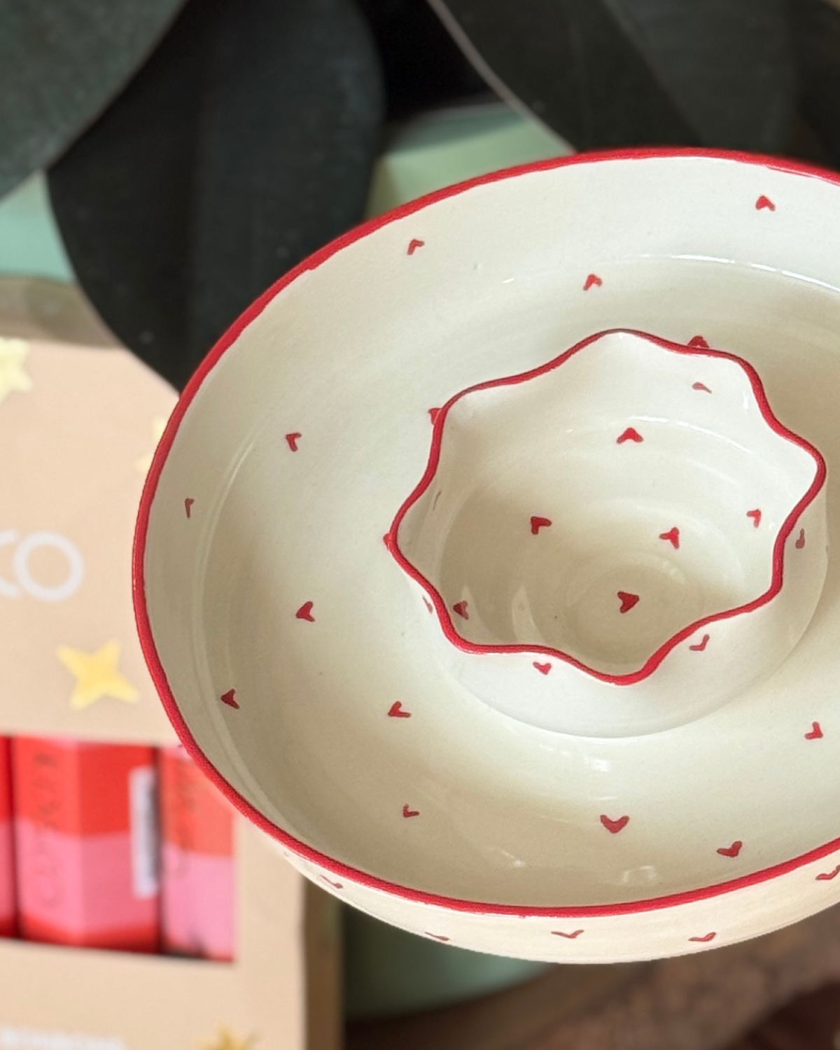 OAS Clay Creative Chip & Dip Bowl - Ruffle Heart