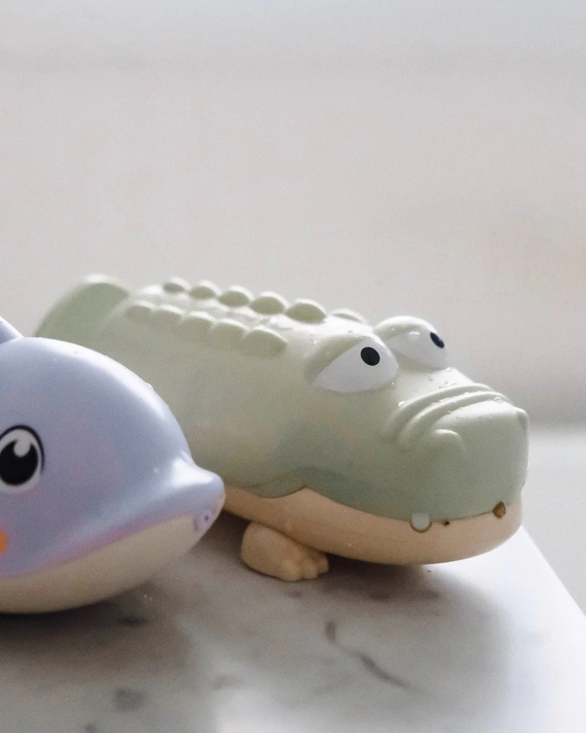 Crocodile Water Squirters by Sunny Life