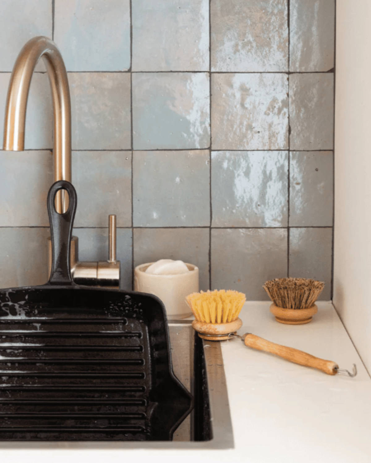 Seed & Sprout Wooden Dish Brush Set