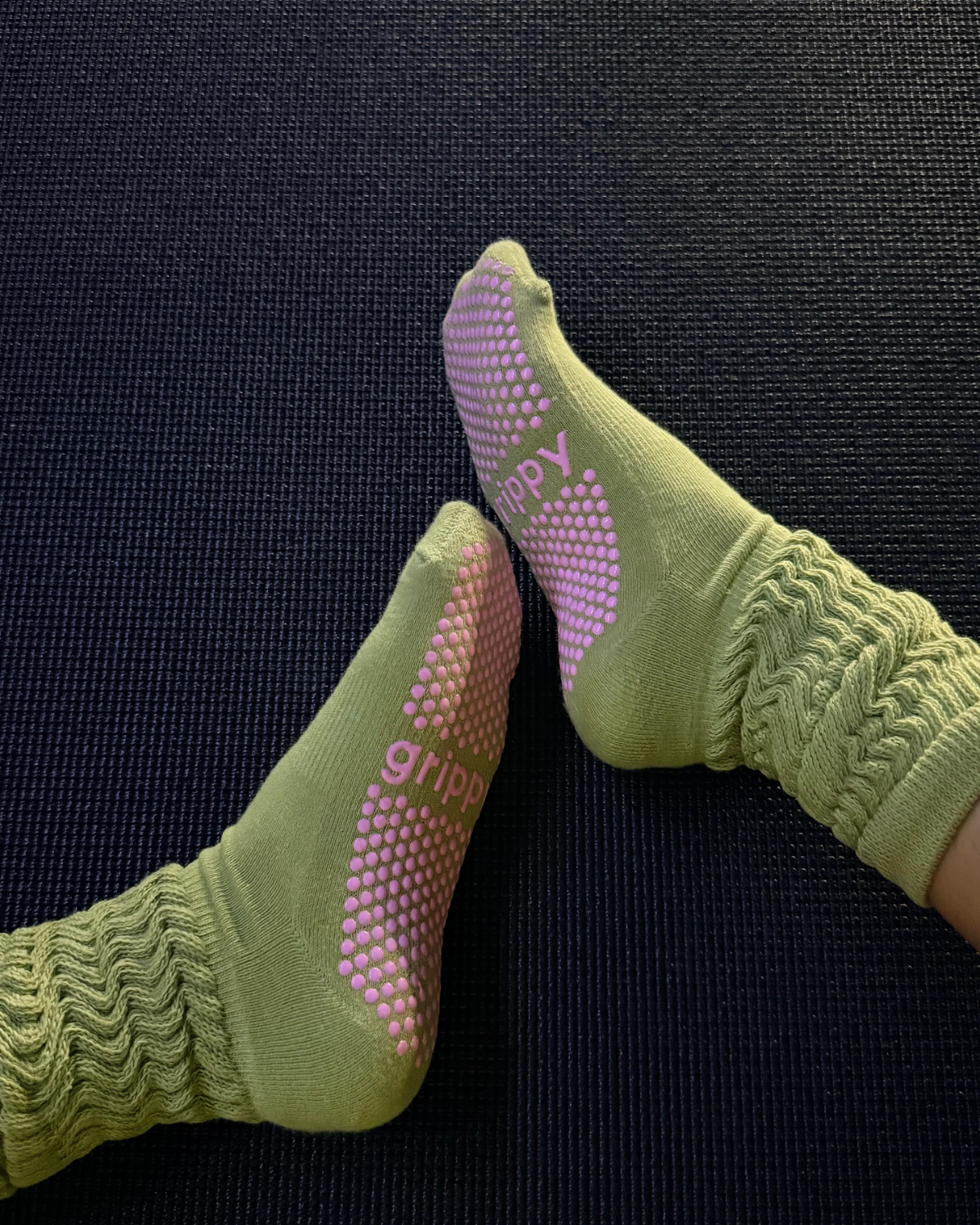 Matcha Scrunch Grippy Socks