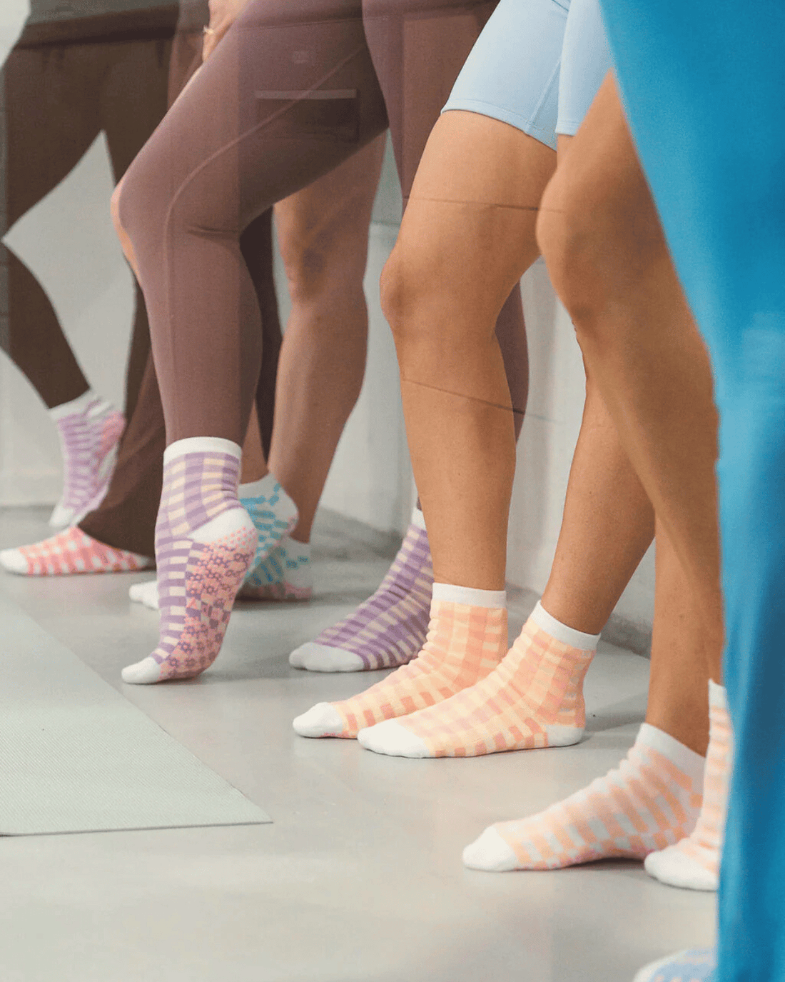 Muswellbrook Pilates Socks - Rainbow Gingham (Blue + Pink by Grippy
