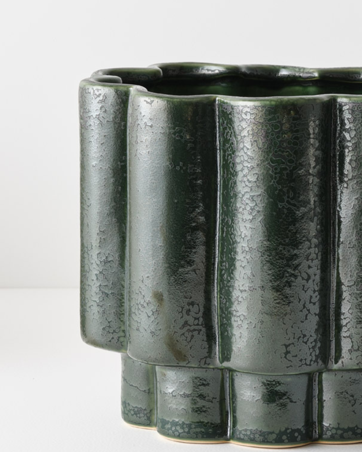 Gustel Pot - Pine by Floral Interiors