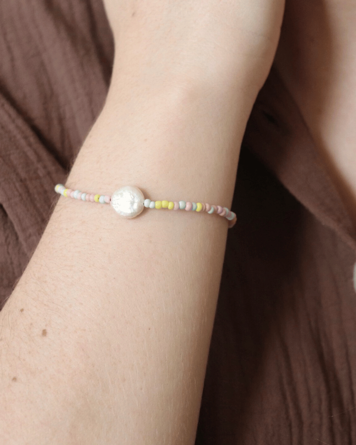 Luna.Foundling ❘ Kids Beaded Bracelet - Twirl