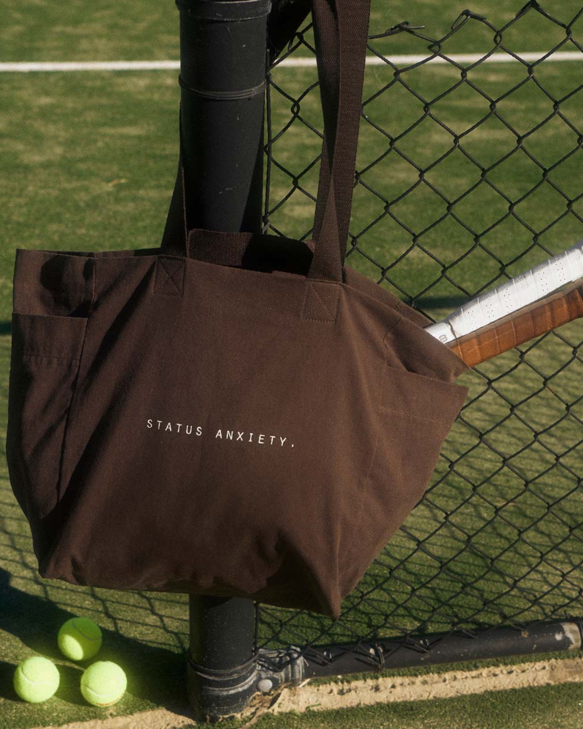 Status Anxiety Knees Deep Bag - Bark