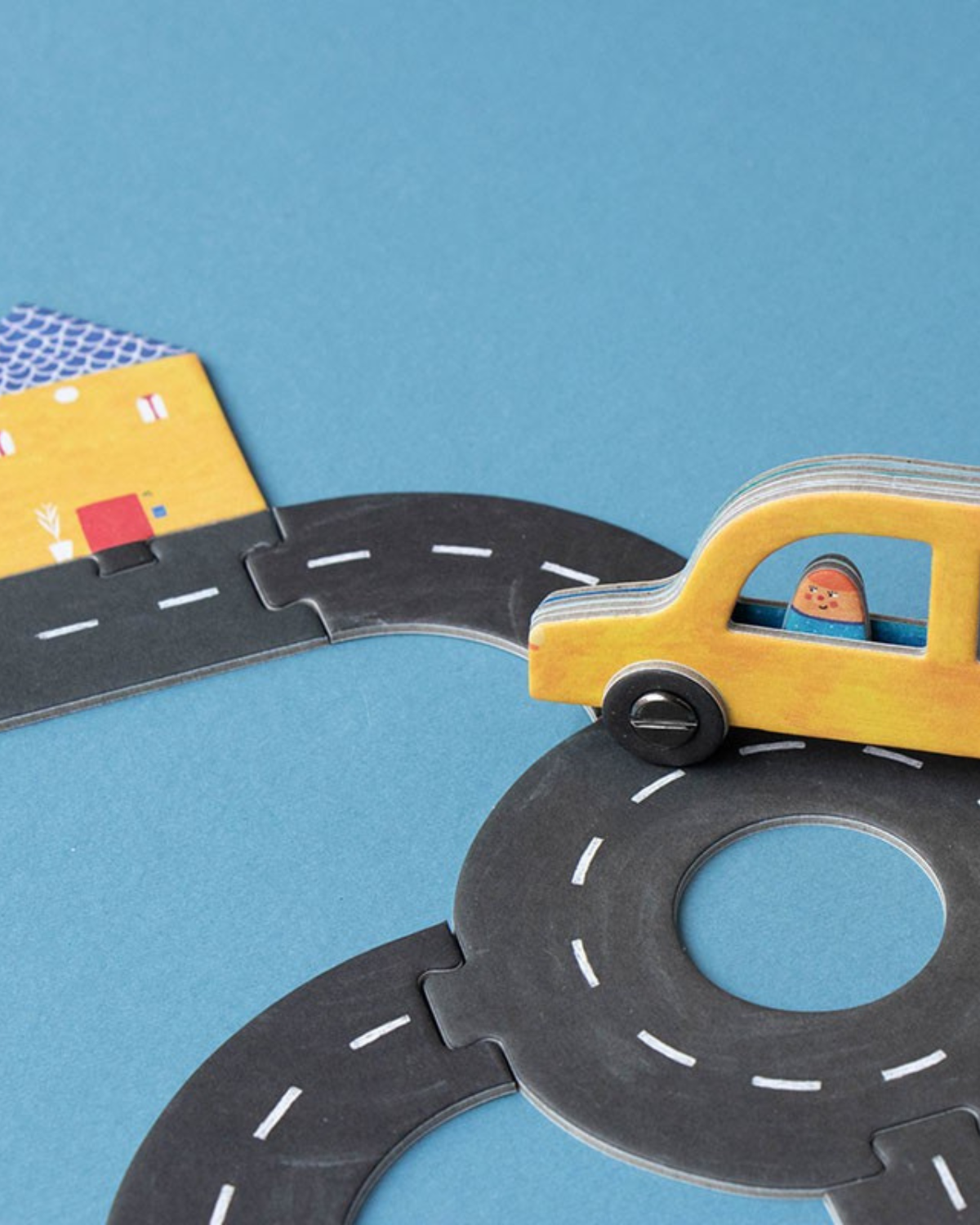 Roads Pocket Game by Londji