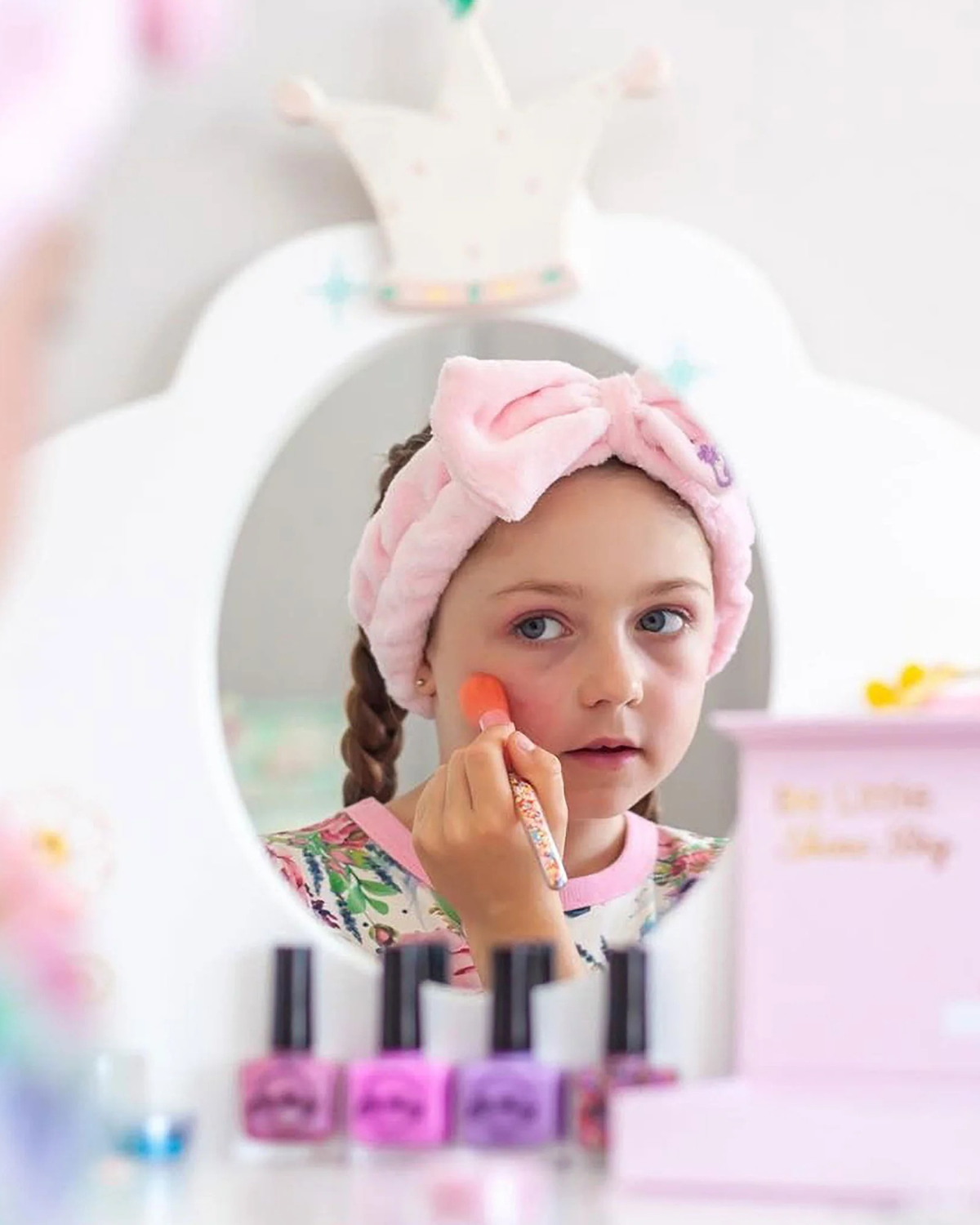 Oh Flossy Kids Deluxe Natural Makeup Set