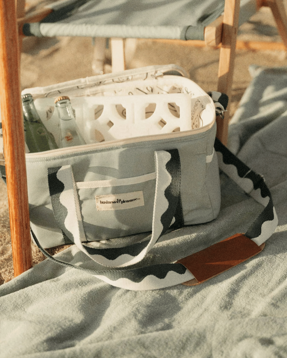 Business & Pleasure Co - Premium Cooler Bag - Revie Green