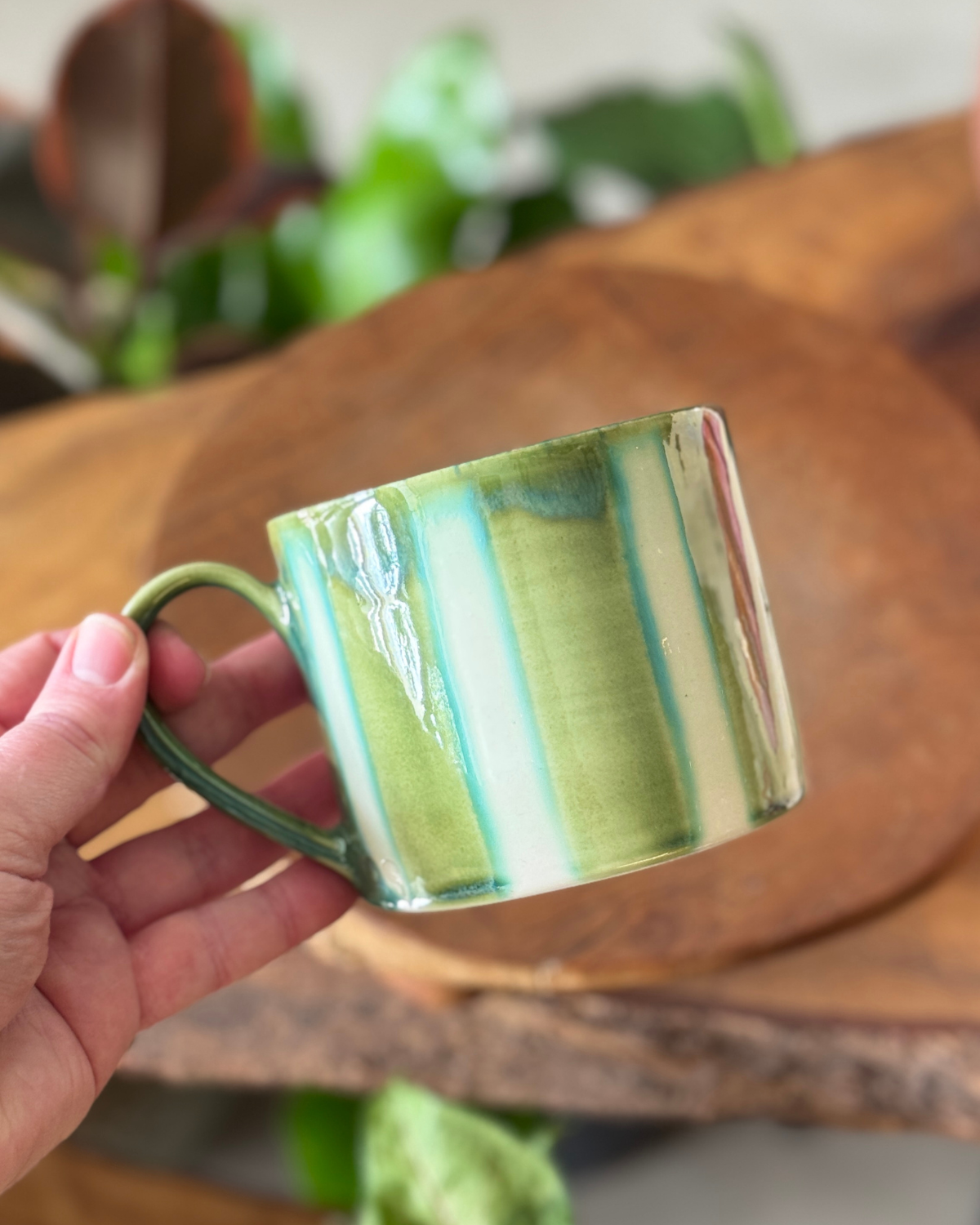 OAS Clay Creative Striped Mug - Green