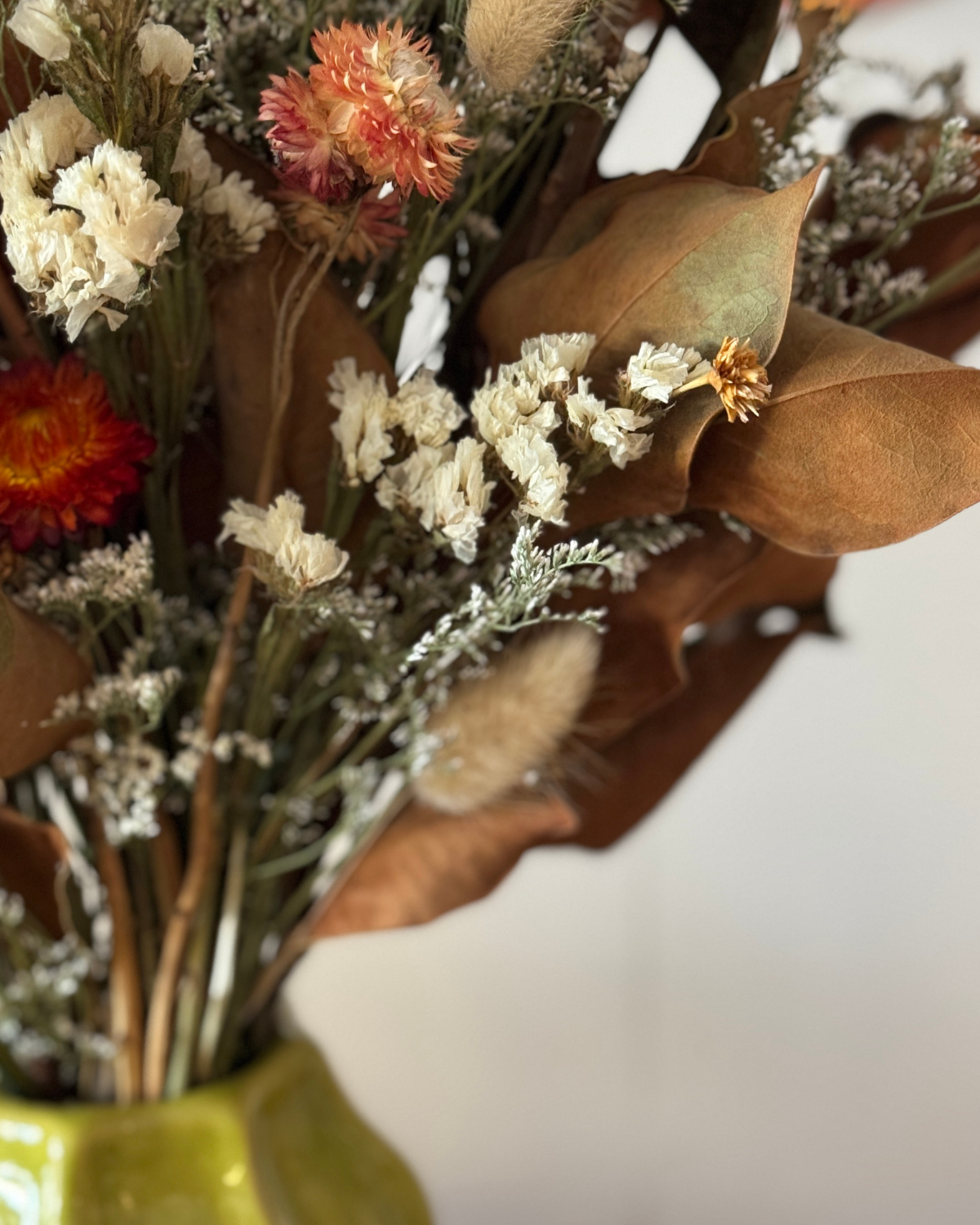 DRIED FLOWER VASE ❘ Rippled Green & Rust