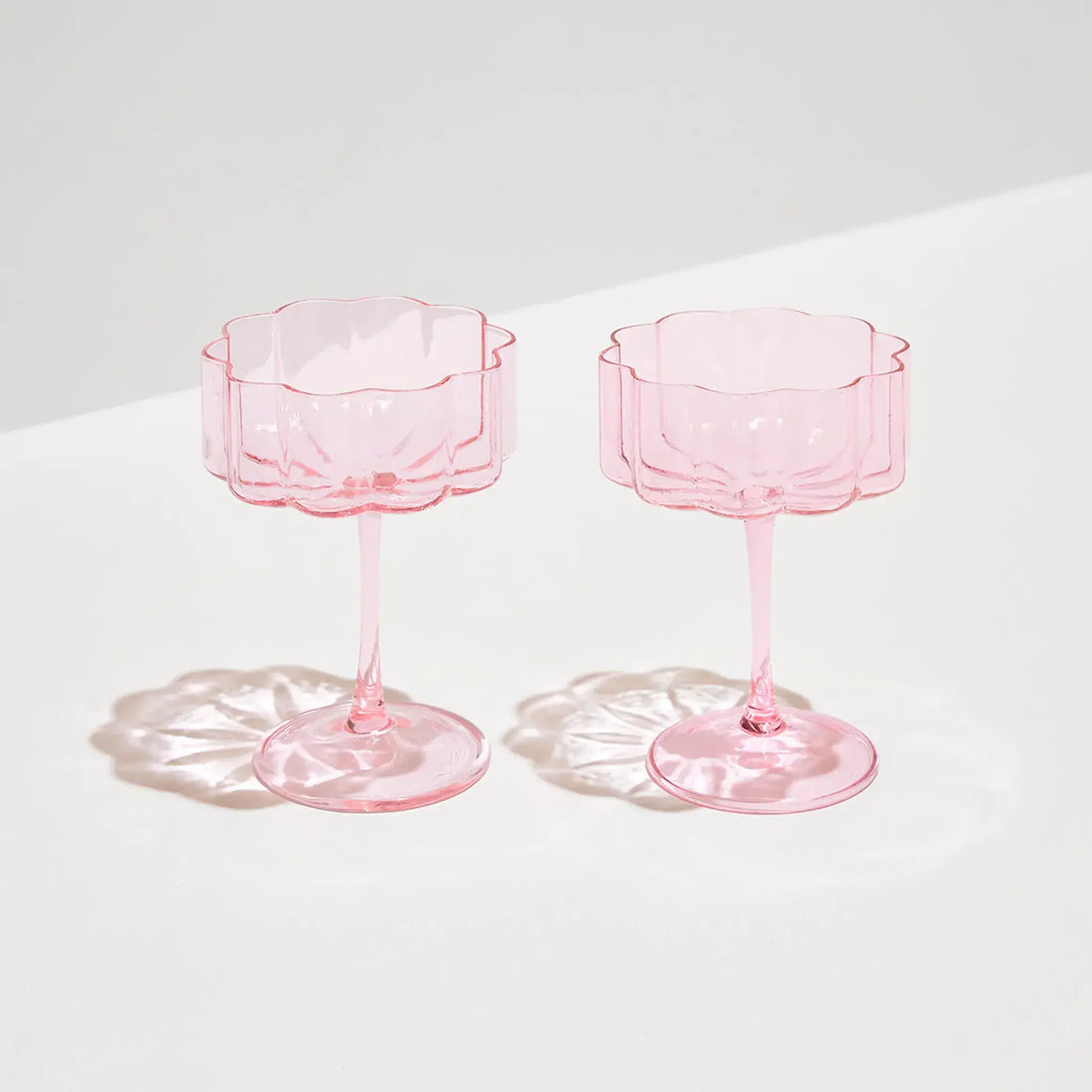Fazeek Wave Coupe Cocktail Glass Set in Pink