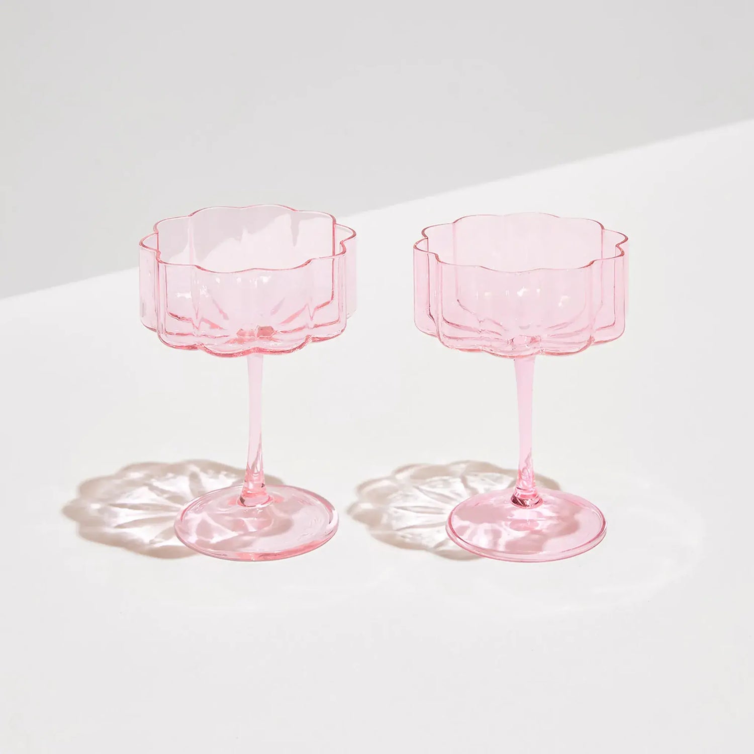 Fazeek Wave Coupe Cocktail Glass Set in Pink