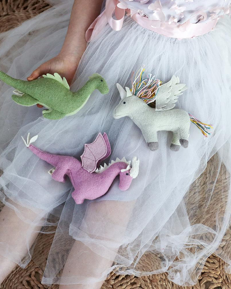 Holdie Magical Creatures by Olli Ella