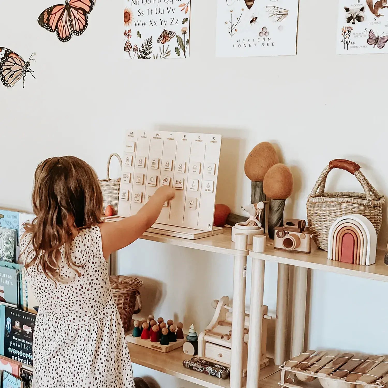 SECOND SCOUT l Magnetic Wood Picture Tile Routine Helpers for Kids