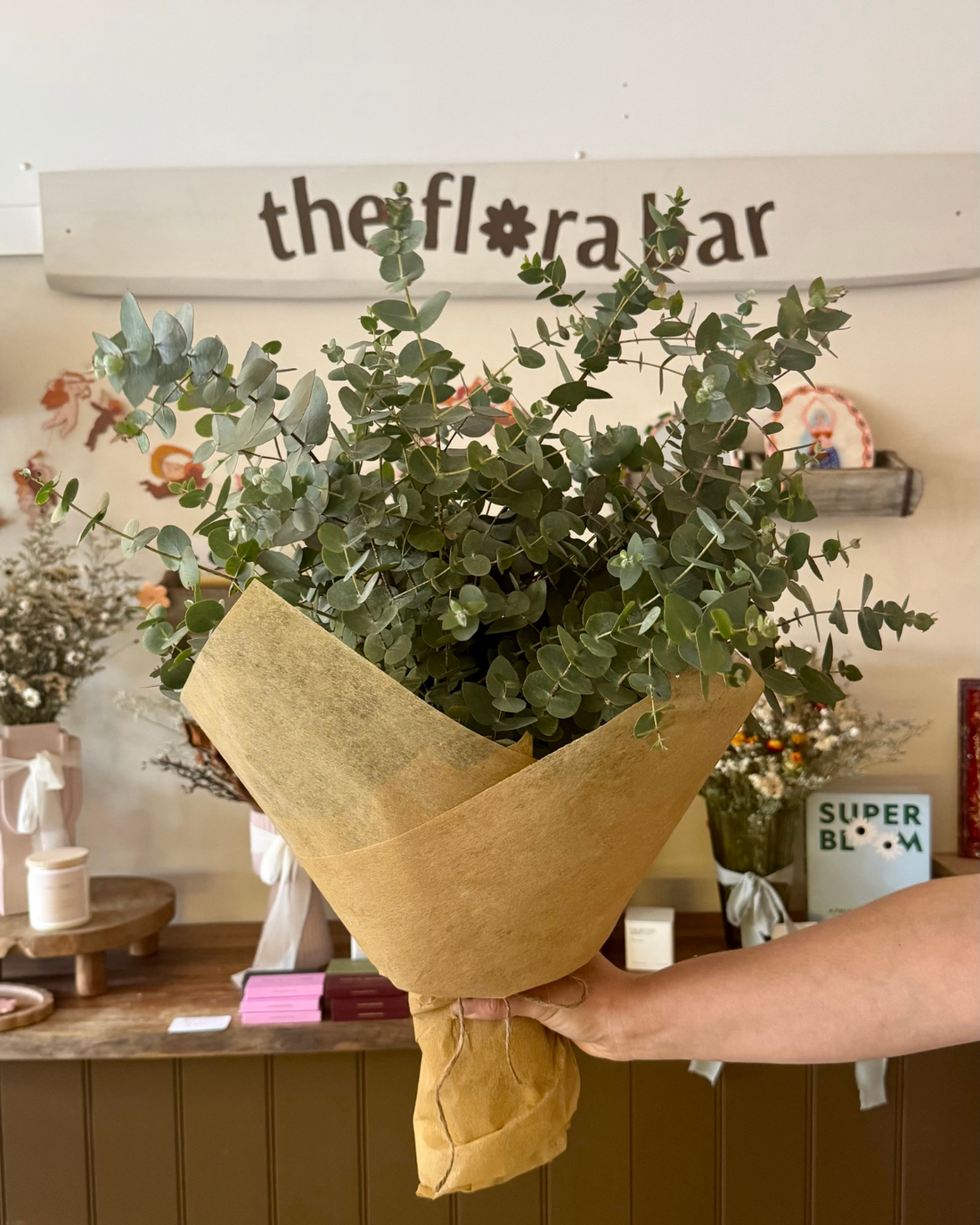 The Flora Bar Market Bunch / Fresh Dollar Gum