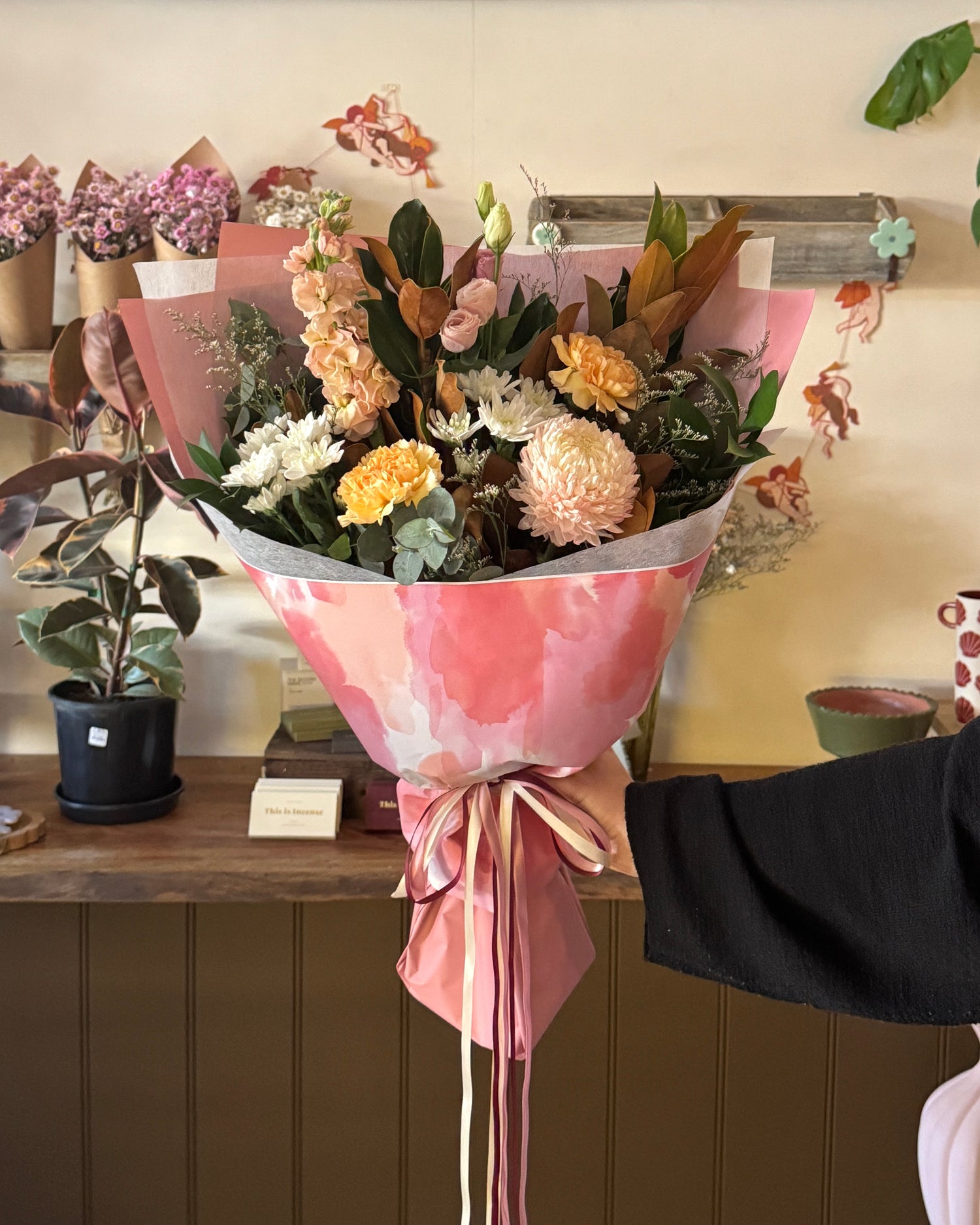 The Flora Bar Bouquet ⁕ This Week