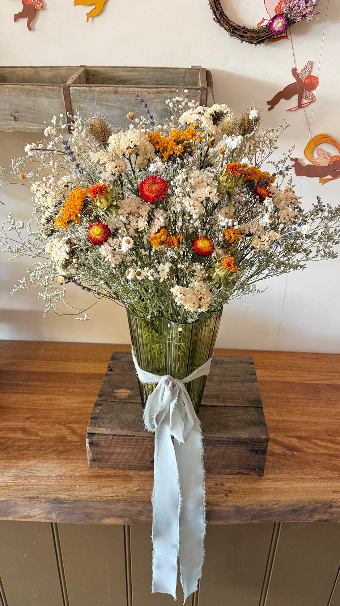 DRIED FLOWER VASE ❘ Green Wildflower