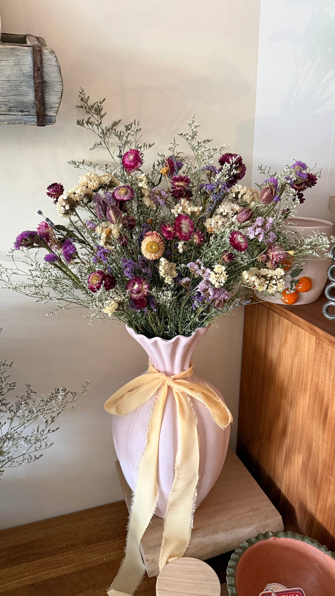 DRIED FLOWER VASE ❘ Wispy Pink