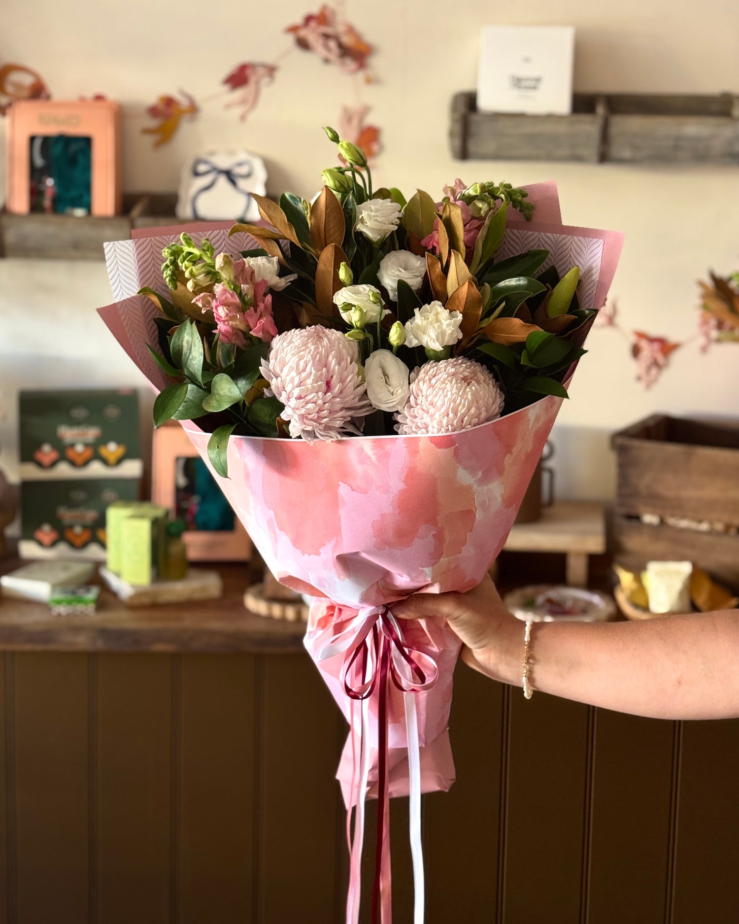 The Flora Bar Bouquet
