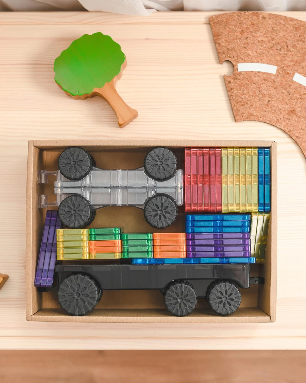 Connetix Magnetic Tiles - Rainbow Transport Pack (50 pc)