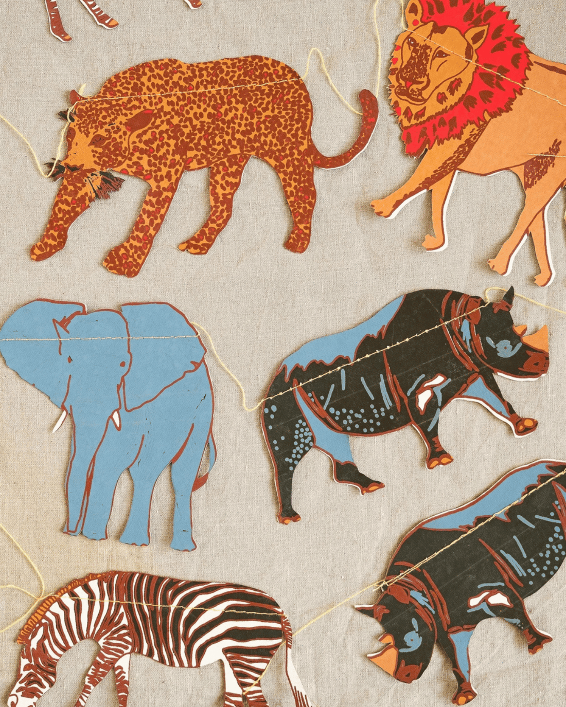 Safari Animals Sewn Garland by East End Press 🐒