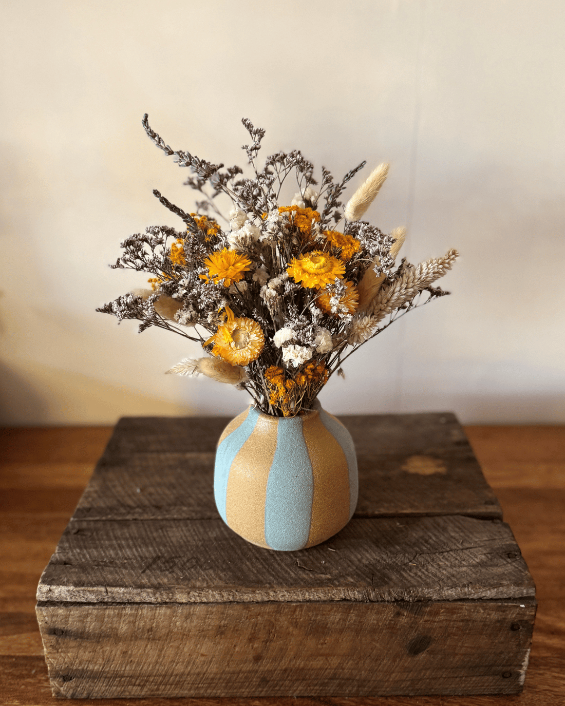Everlasting Flower Vase - Beige Stripe