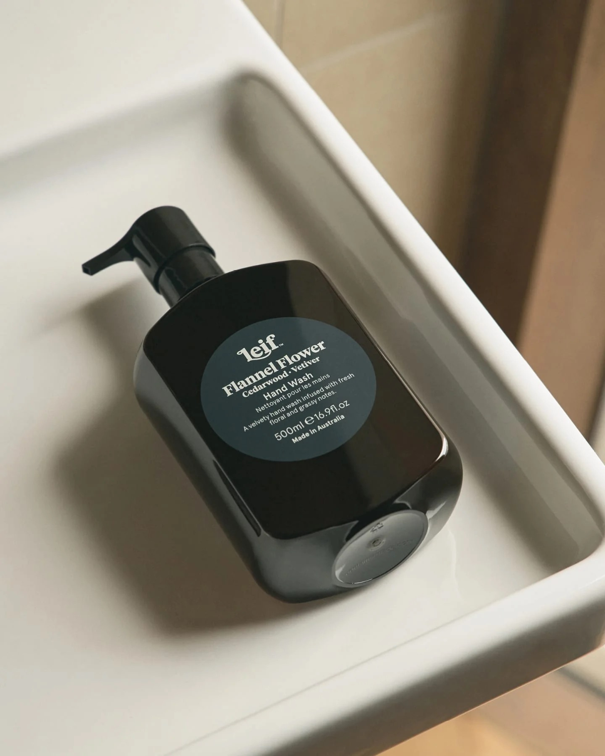 Flannel Flower Hand Wash (500ml) Leif
