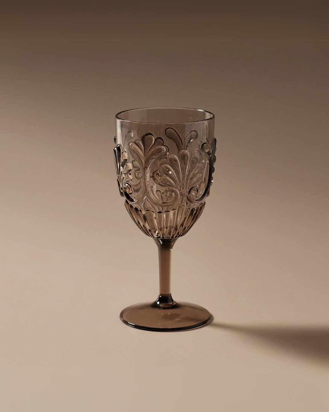 Flemington Acrylic Wine Glass by Indigo Love Collectors in Smoke
