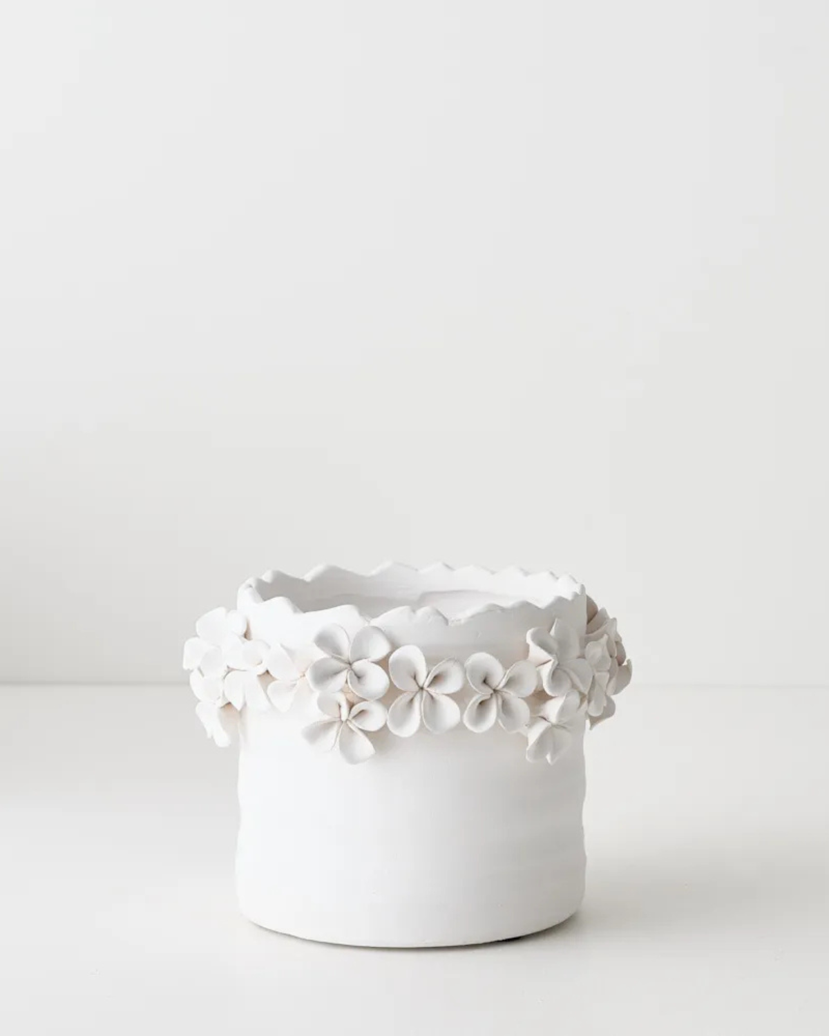 Floreo Pot - White by Floral Interiors 