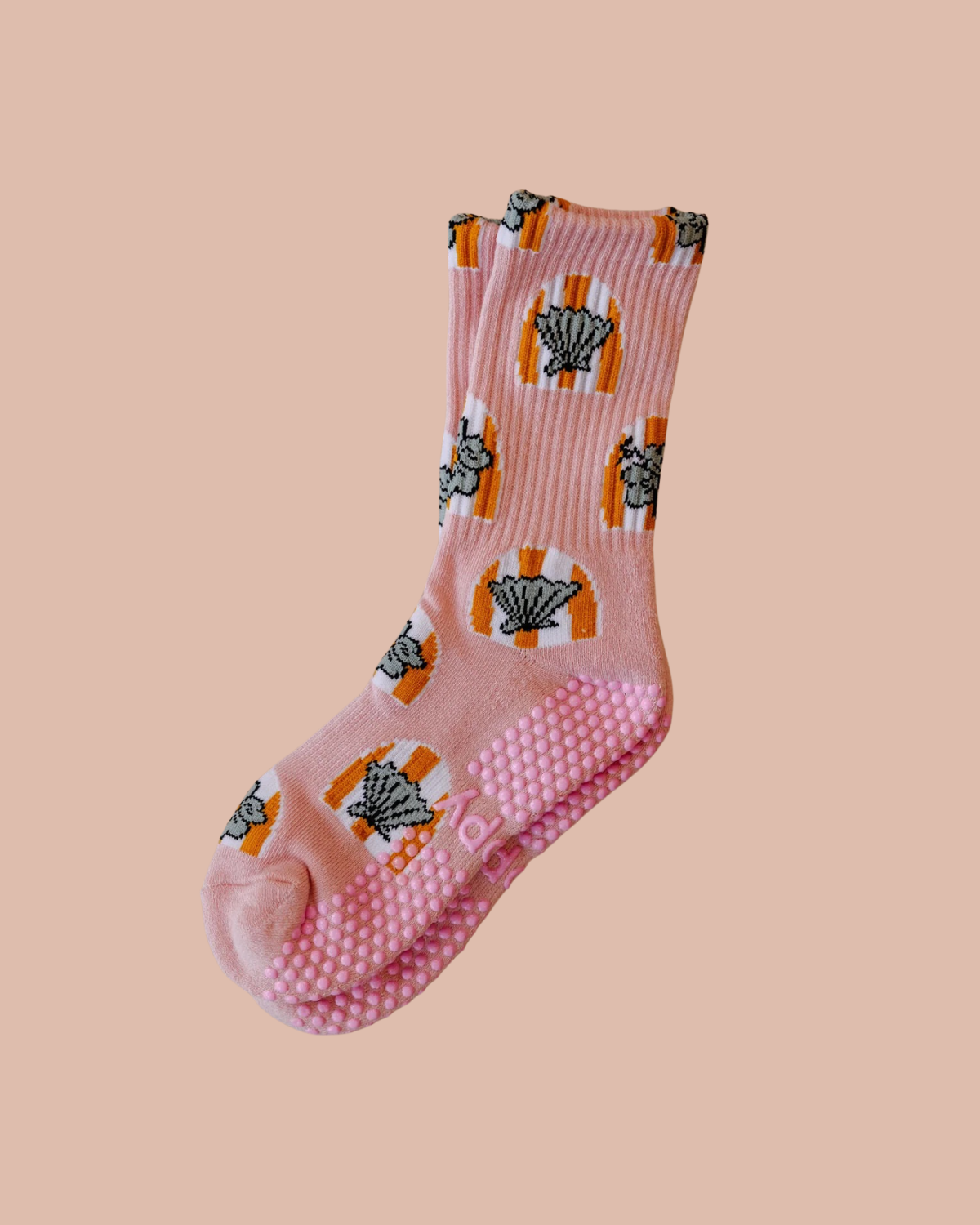 Seaside Escape Pilates Grip Socks (Pink) - Grippy x Lulu Pawlik Collab