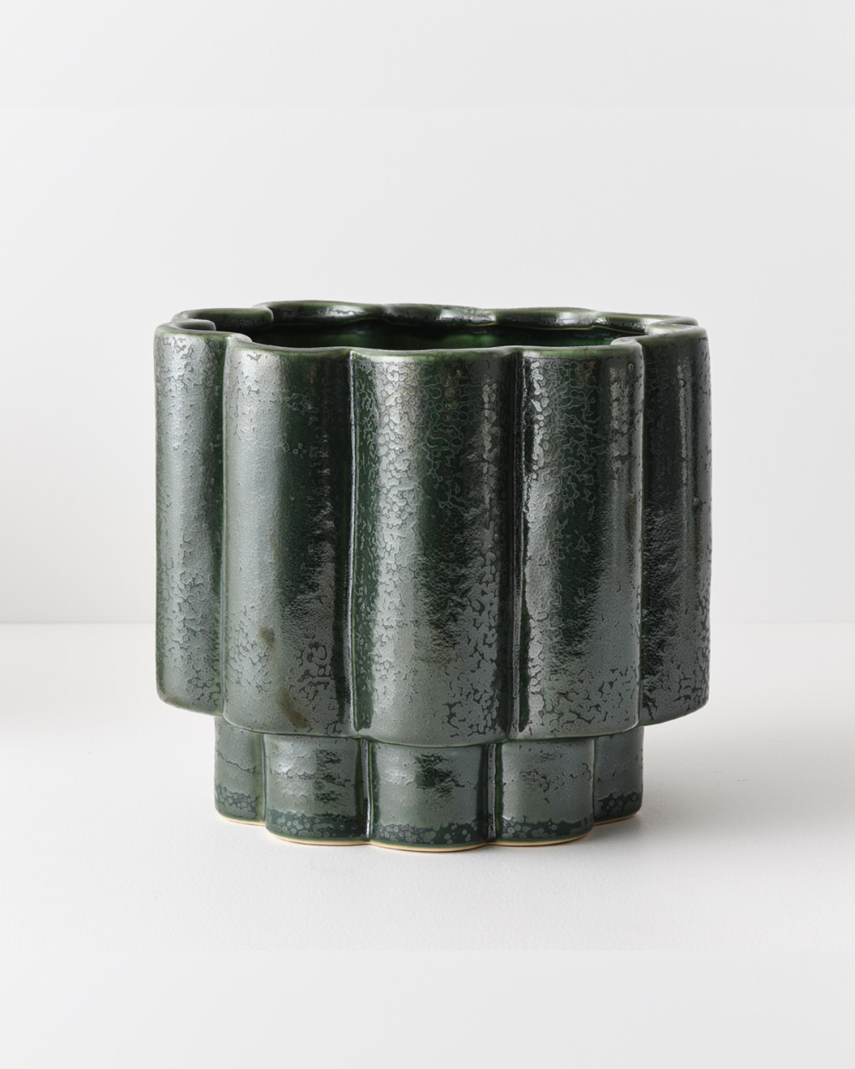 Gustel Pot - Pine by Floral Interiors 