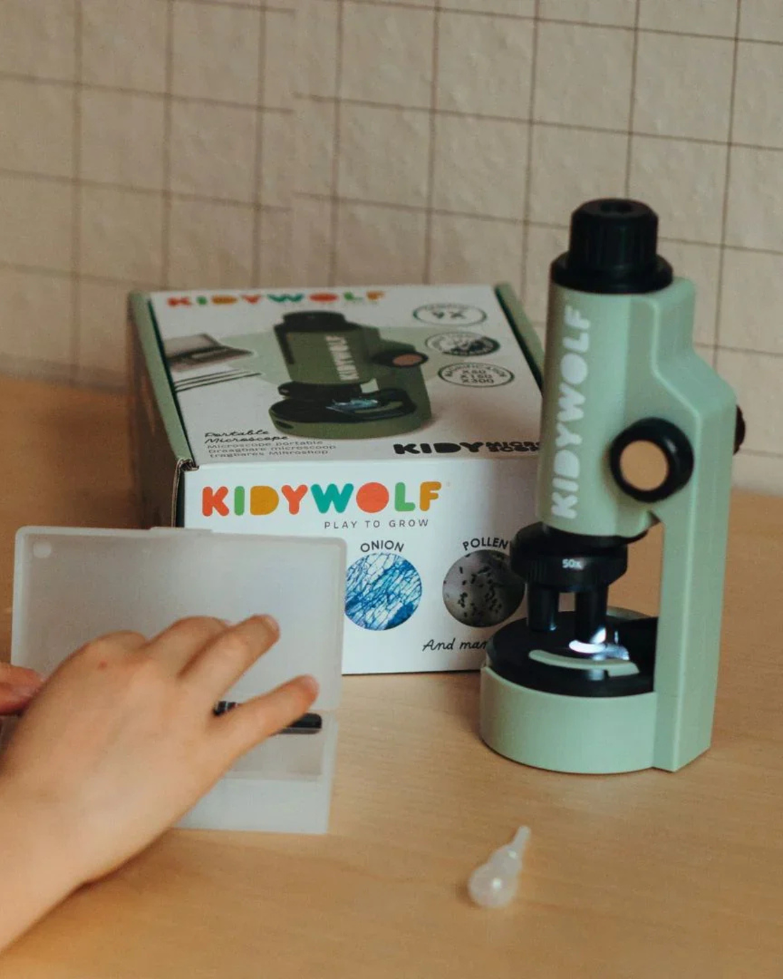 Kidy Microscope by Kidywolf 