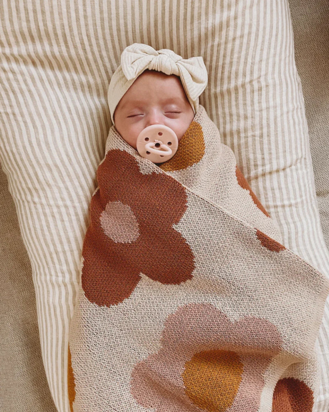 Organic Cotton Knitted Rainbow Baby Blanket by Kiin