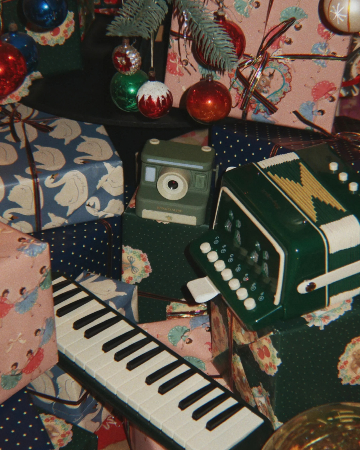 Accordion - Green by Konges Sløjd