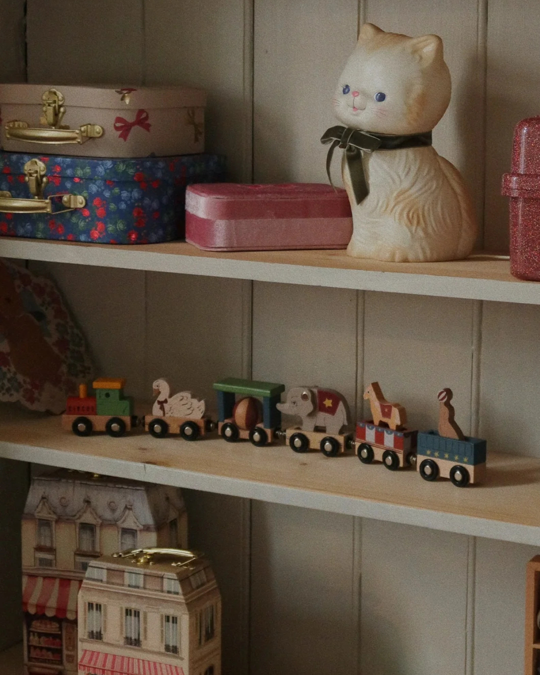 Wooden Animal Train by Konges Sløjd