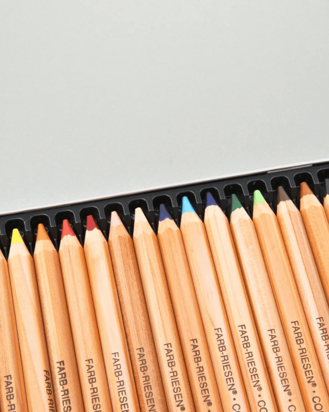 LYRA Colour Giants Pencil Set (18 in a Tin) 