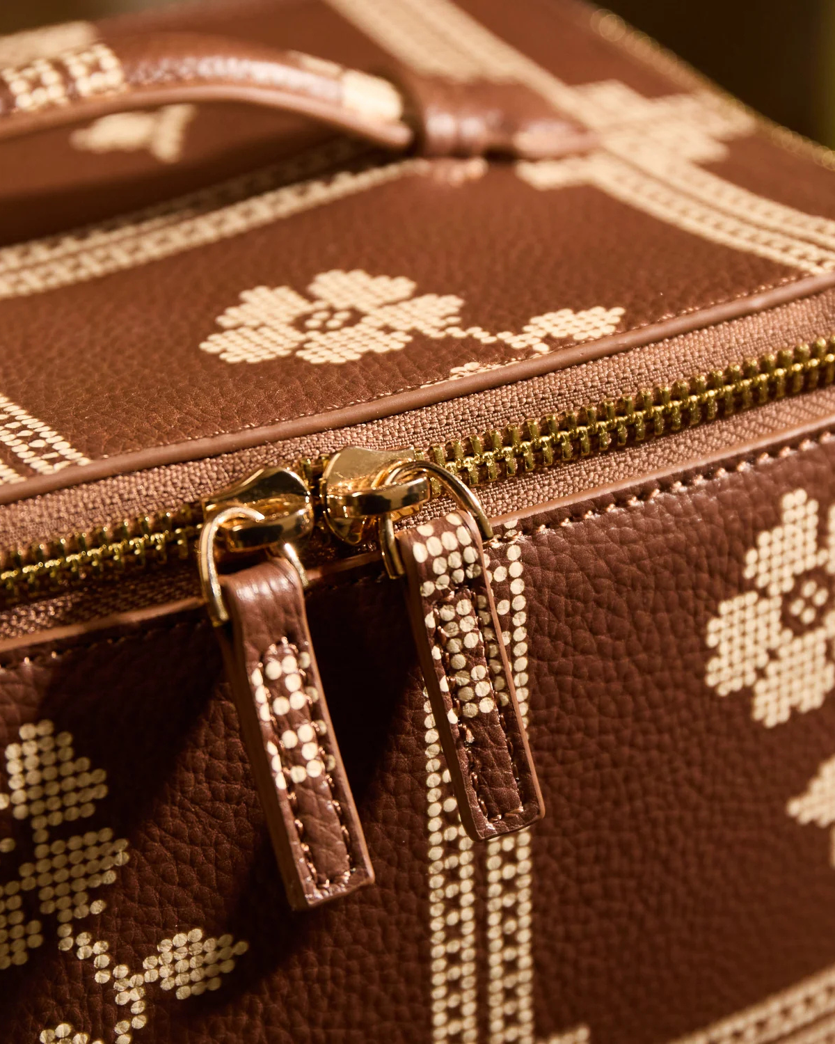 Bonny Medium Brown Vanity Case with flowers - Umber by Sage x Clare