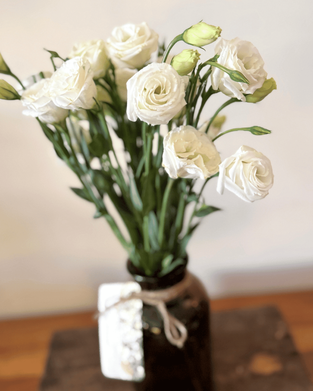 Muswellbrook Florist - The Flora Bar Jars - Lisianthus
