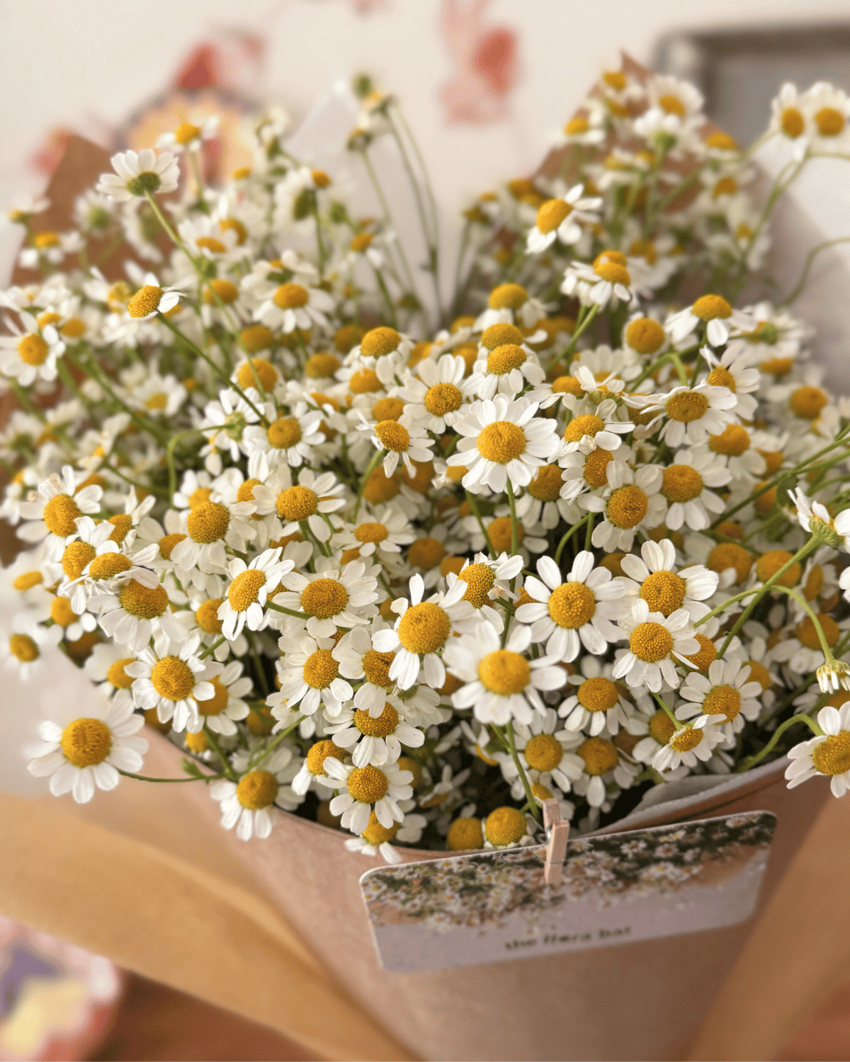 The Flora Bar Market Bunch - Feverfew - Muswellbrook Florist, Polly &amp; Co