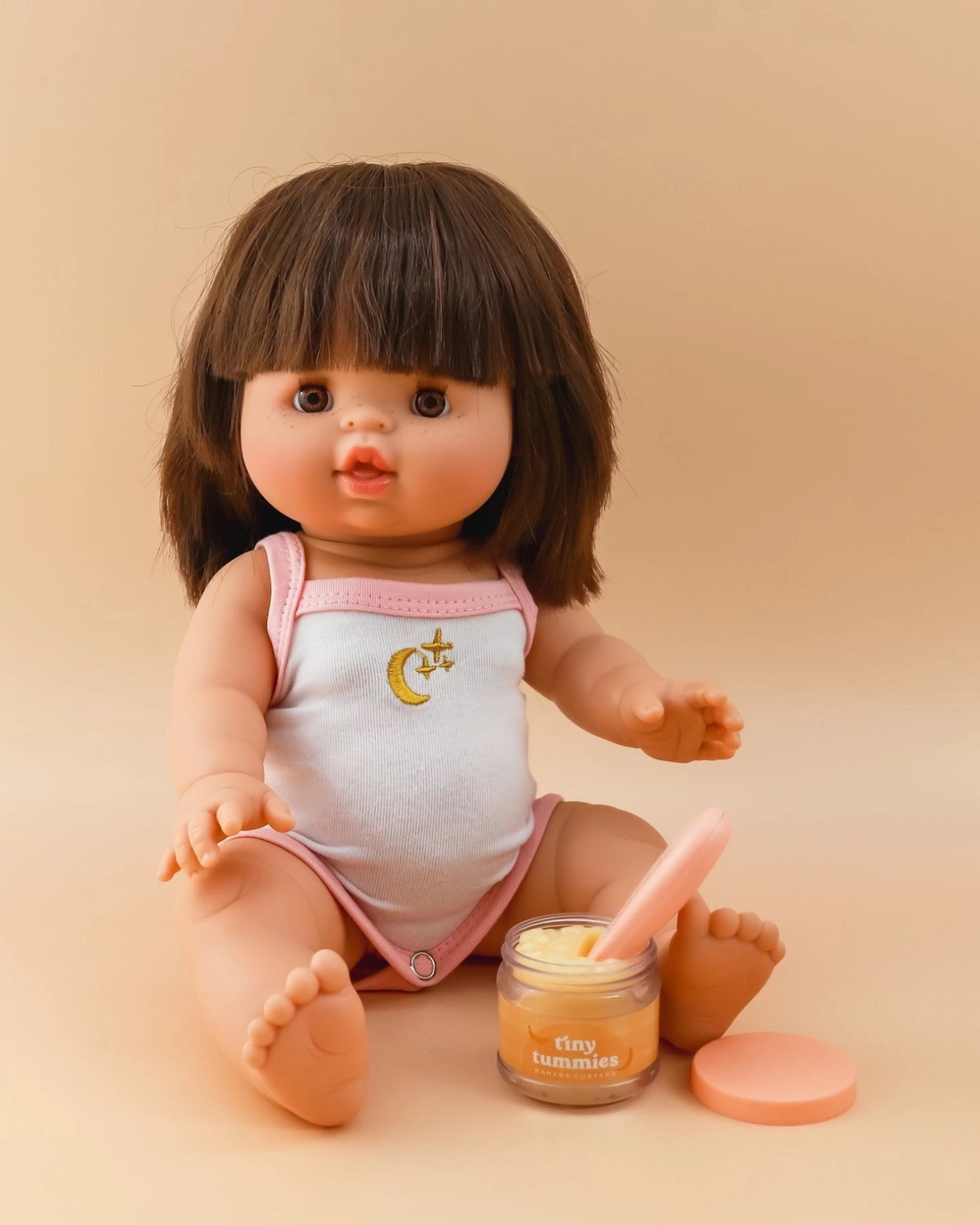 Tiny Harlow - Tiny Tummies Food Jar and Spoon Set - Banana Custard