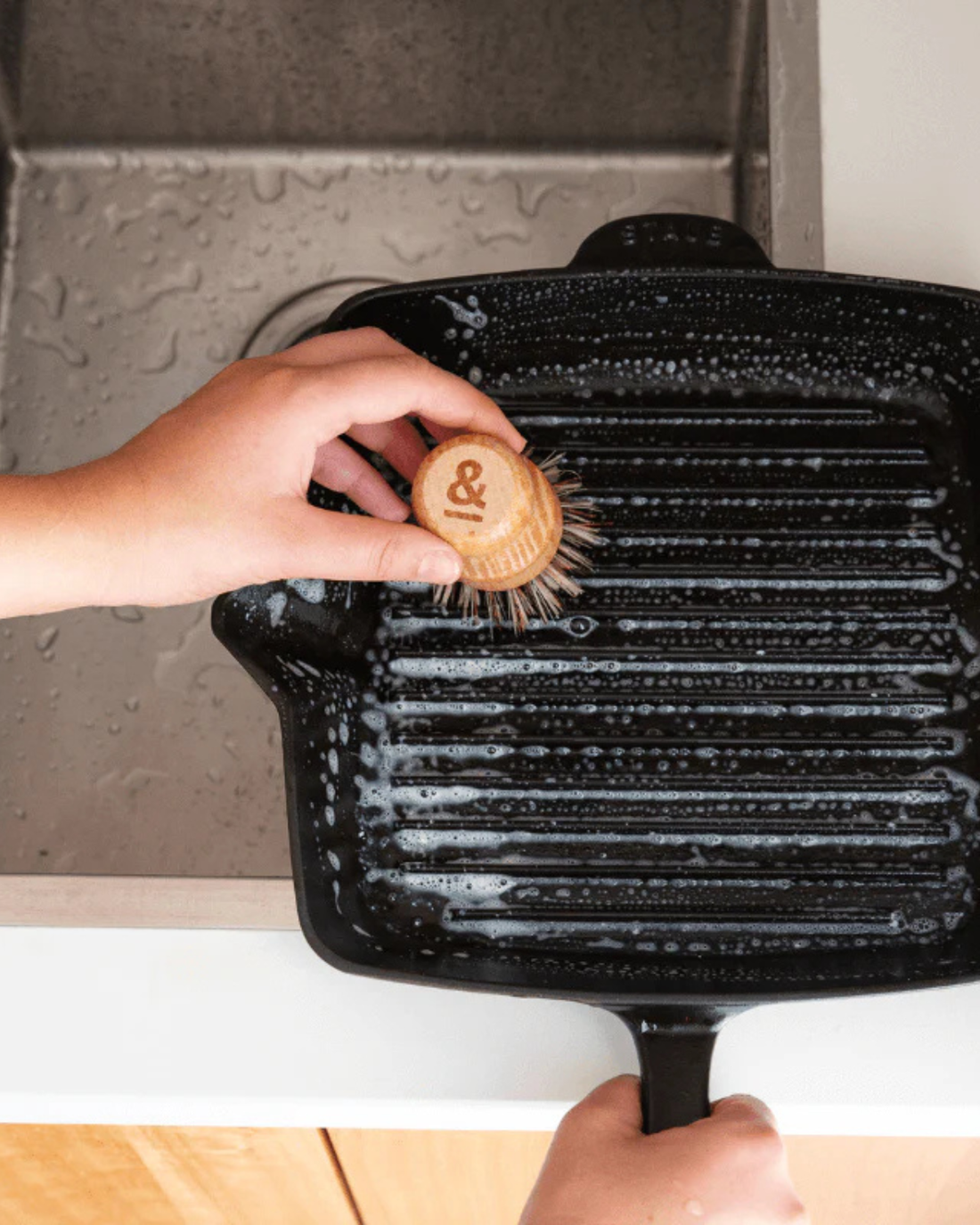 Seed &amp; Sprout Tough Pot Scrubber