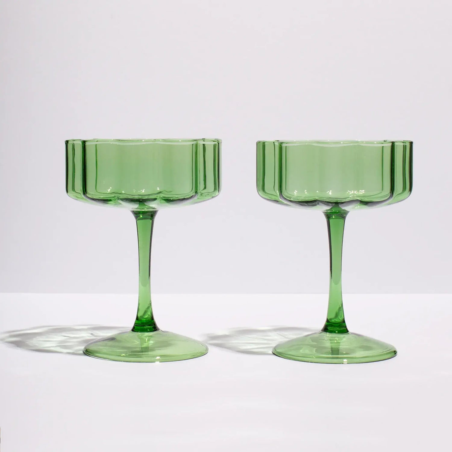 Fazeek Wave Coupe Cocktail Glasses Set in Green