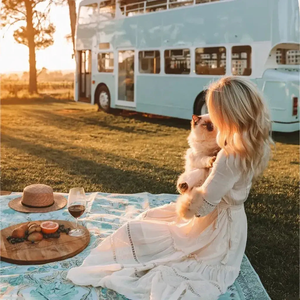 WANDERING FOLK l Forest Picnic Rug (Crystal) Polly & Co