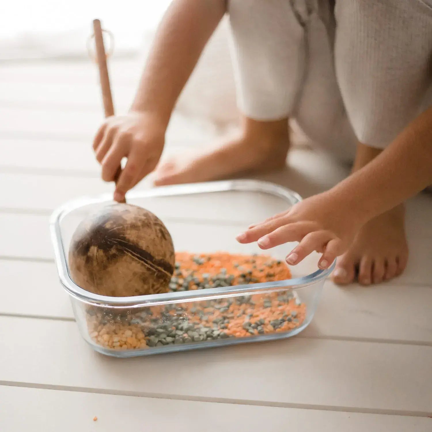 Qtoys Mini Coconut Water Scoop with Sensory Play